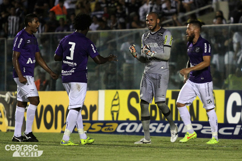 [10-11] Ceará 3 x 0 Bragantino - 42