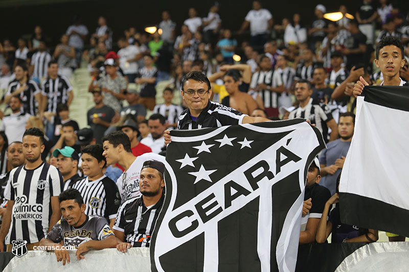 [07-11-2017] Ceara 2 x 2 Guarani - Torcida - 26