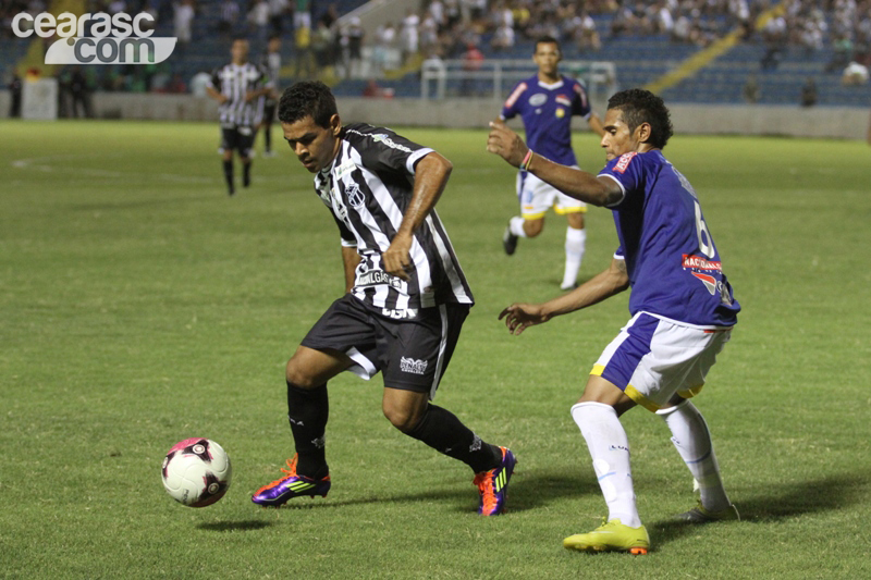[25-01] Ceará 2 x 2 Crato - 10