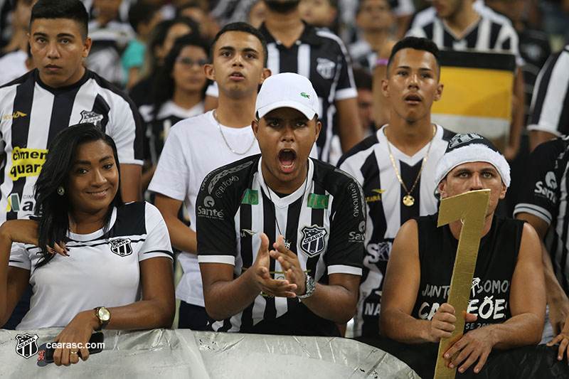 [07-11-2017] Ceara 2 x 2 Guarani - Torcida - 30