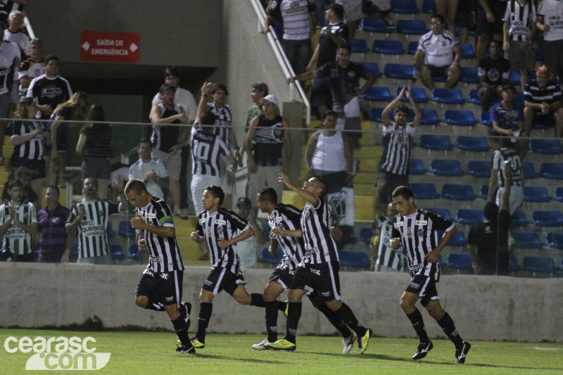 [25-01] Ceará 2 x 2 Crato - 13