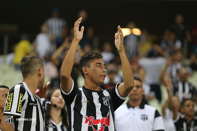 [07-11-2017] Ceara 2 x 2 Guarani - Torcida - 35