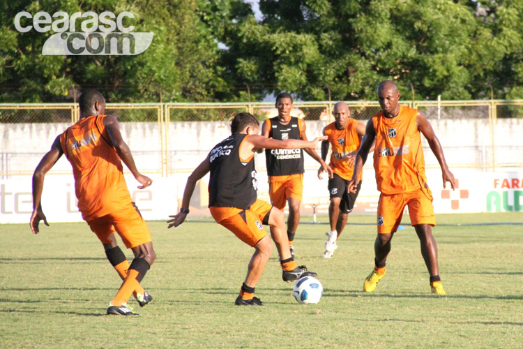 [04-08] Reapresentação e Treino Coletivo - 15