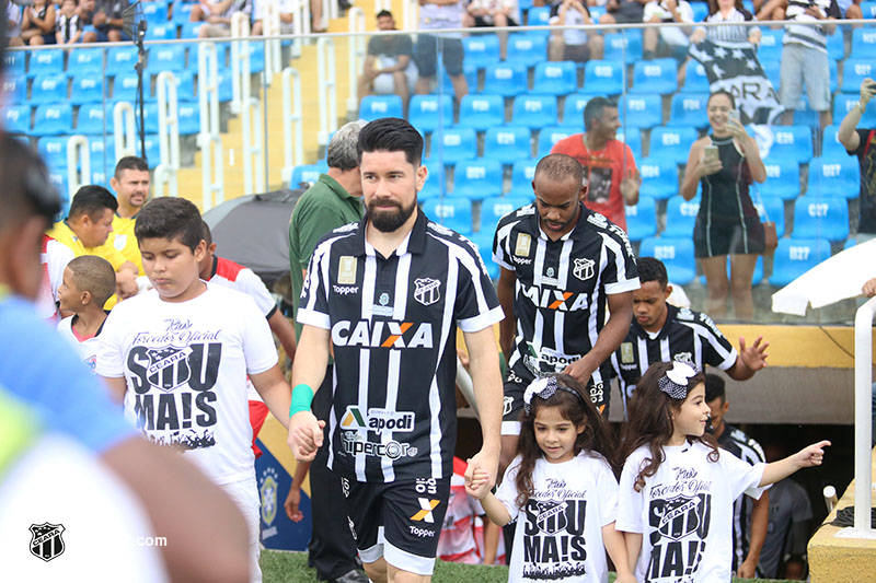 [25-03-2018] Uniclinic 0 x 6 Ceará - 2