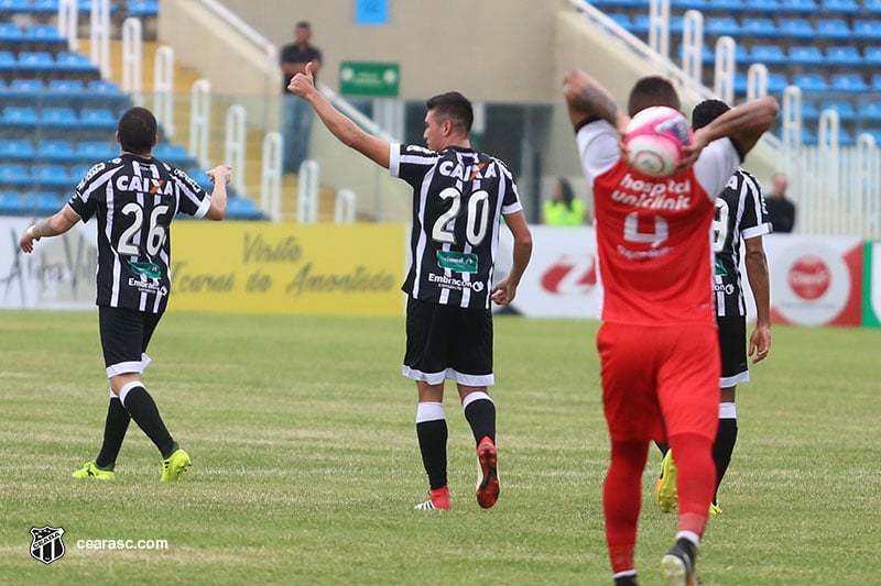 [25-03-2018] Uniclinic 0 x 6 Ceará - 9