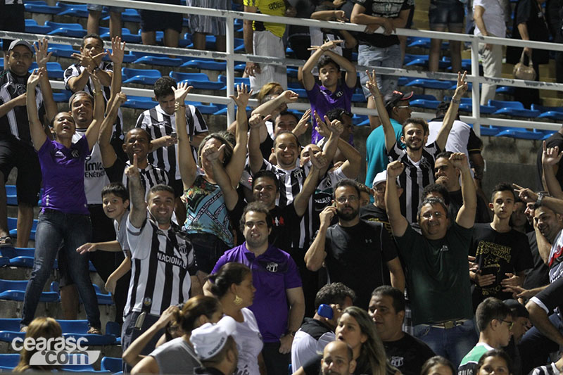 [10-11] Ceará 3 x 0 Bragantino - 73