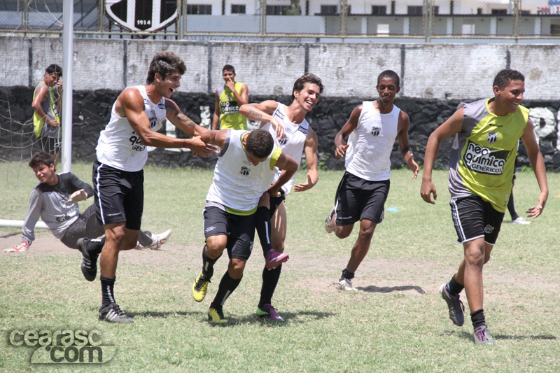 [31-10] Sub-20 - Treino recreativo - 16