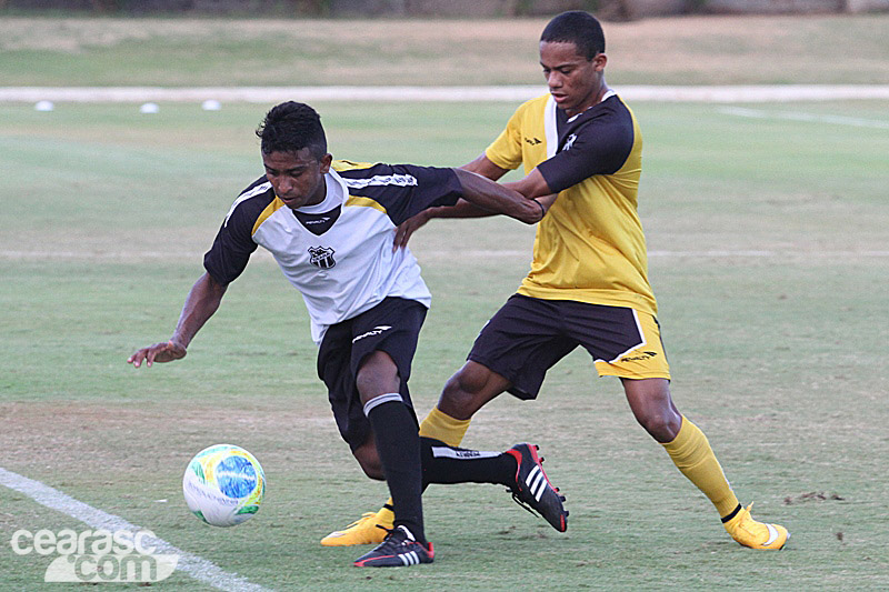 [03-11] Reapresentação + treino coletivo - Cidade Vozão - 23