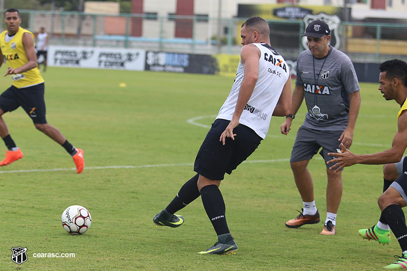 [09-11-2017] Treino Finalização - 4