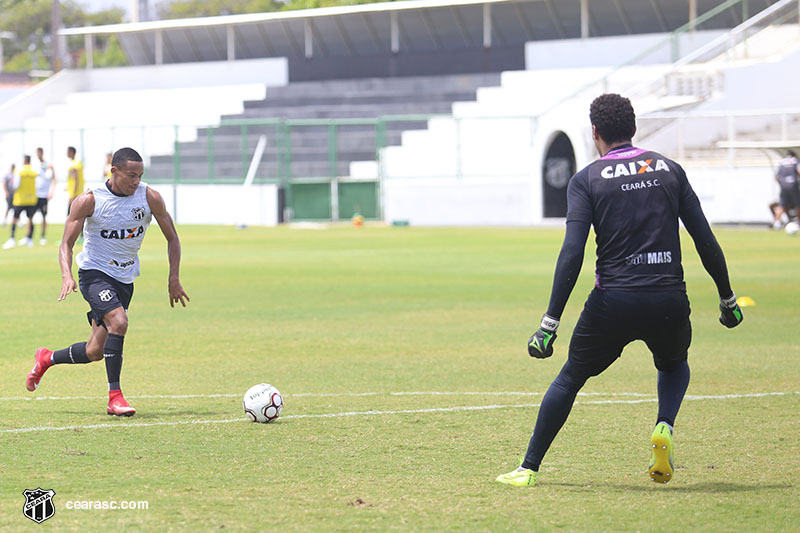 [09-11-2017] Treino Finalização - 14