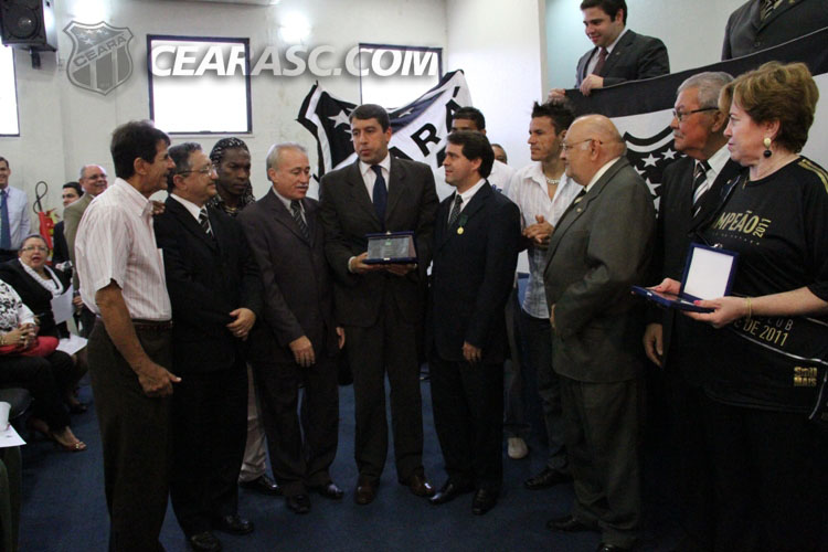 [02-06] Homenagem Câmara Municipal - 12