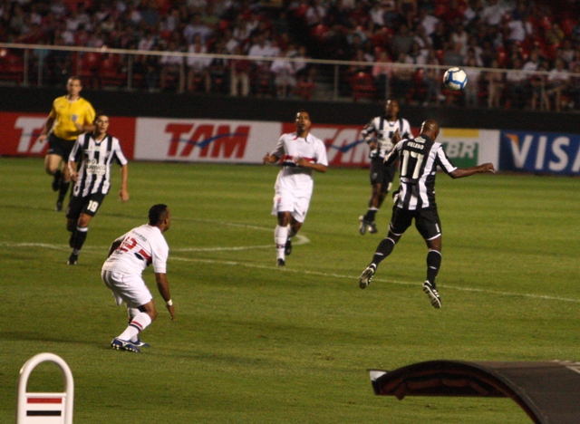 São Paulo 2 x 1 Ceará - 31/07 às 18h30 - Morumbi - 4