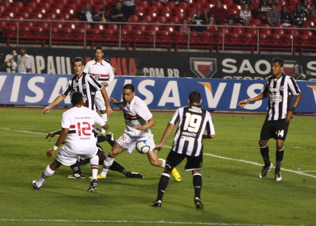 São Paulo 2 x 1 Ceará - 31/07 às 18h30 - Morumbi - 8