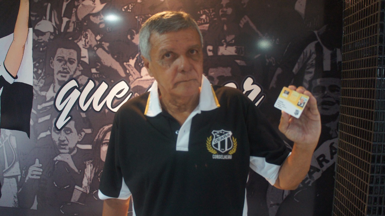 Zé Eduardo visitou a Loja Oficial  - 9