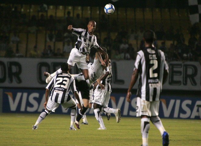 Ceará 0 x 0 Corinthians - 14/07 às 21h50 - Castelão - 14