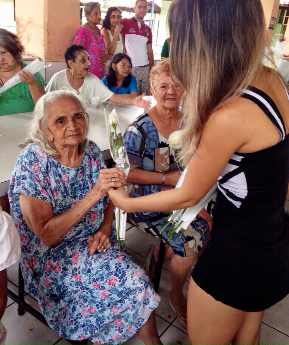 [10-05] Vovozetes no Lar Torres de Melo - Dia das Mães - 1