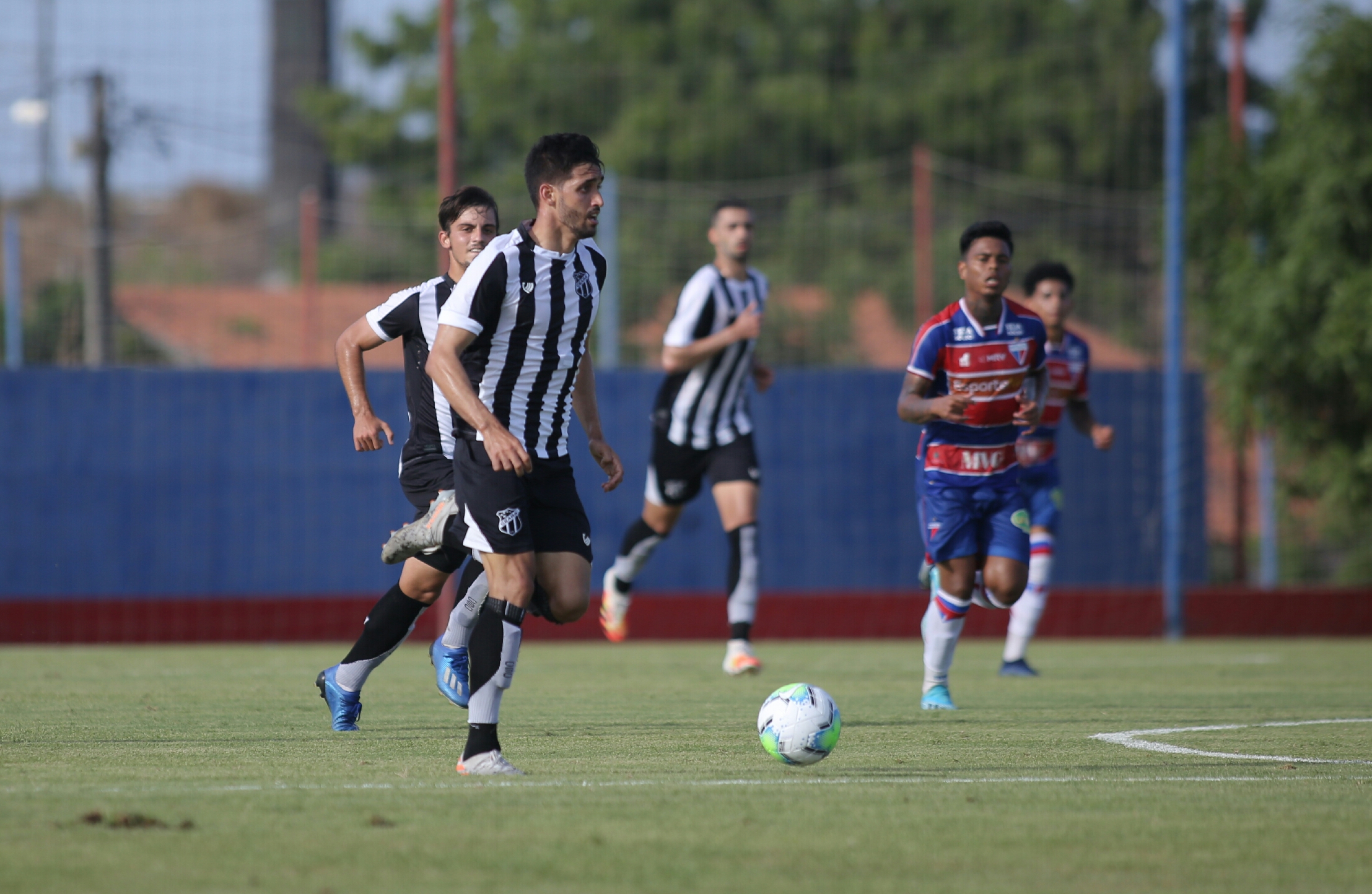 Aspirantes: Fora de casa, Ceará perde Clássico-Rei