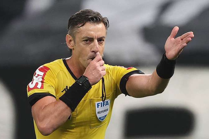 Ceará x Coritiba: Raphael Claus apita o confronto