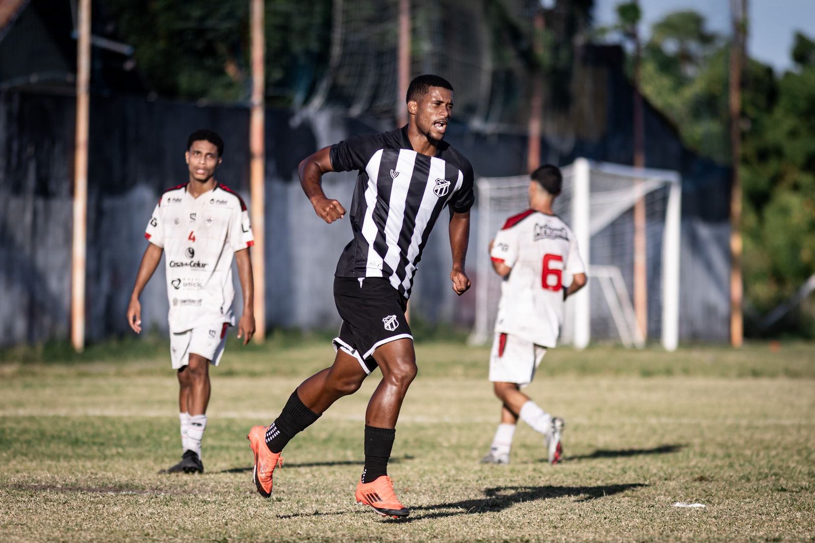 Sub-20: Com gols de Gabriel Amaral e Melk, Ceará derrota o FC Atlético por 2 a 0 pelo Estadual