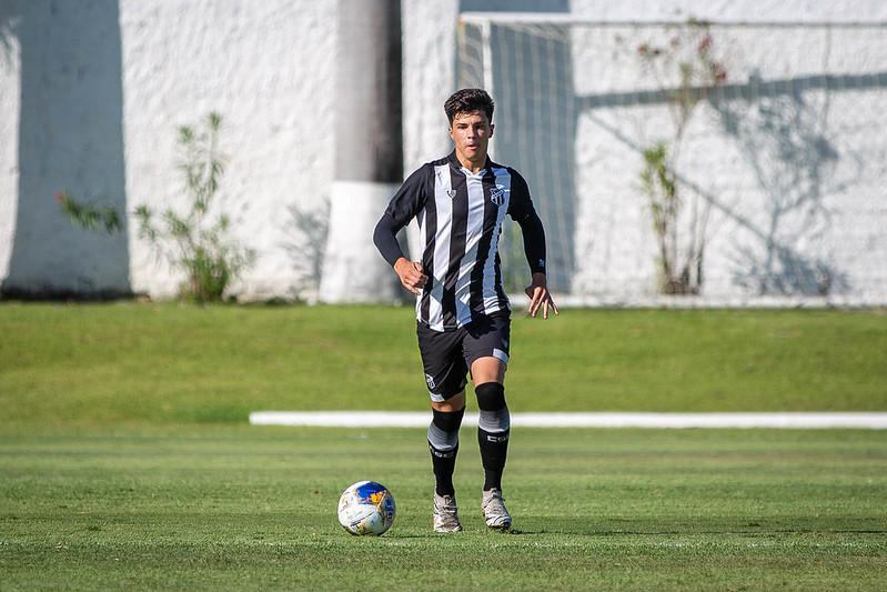 Sub-20: Amistoso contra o time profissional do Ferroviário encerrou as atividades da semana na Cidade Vozão