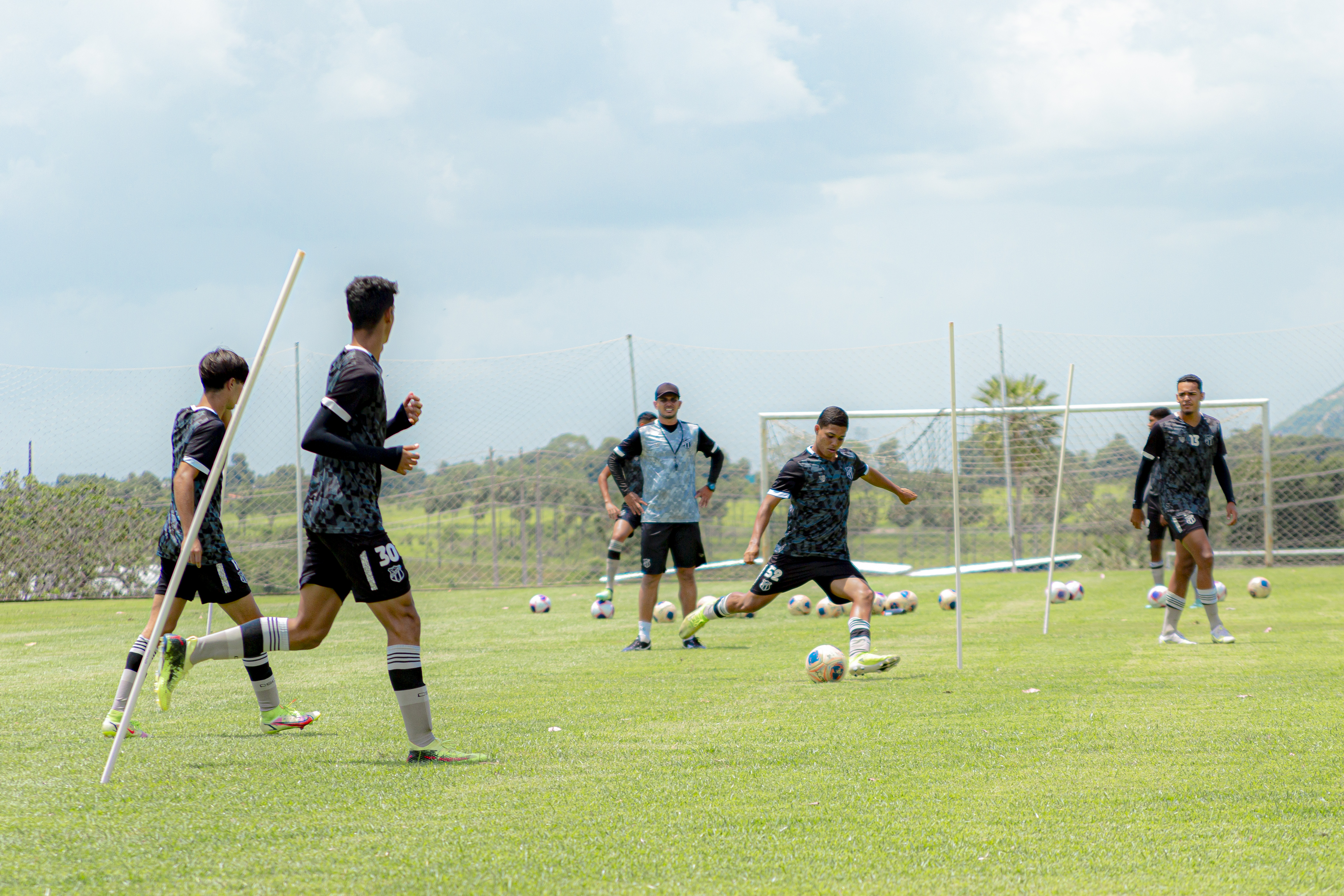 Base: Terceira rodada da Copa Seromo 2022 movimenta final de semana alvinegro