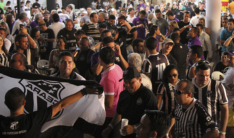 Nação alvinegra lota Lupus Bier e faz a festa na "5ª Feijoada da Arrancada"