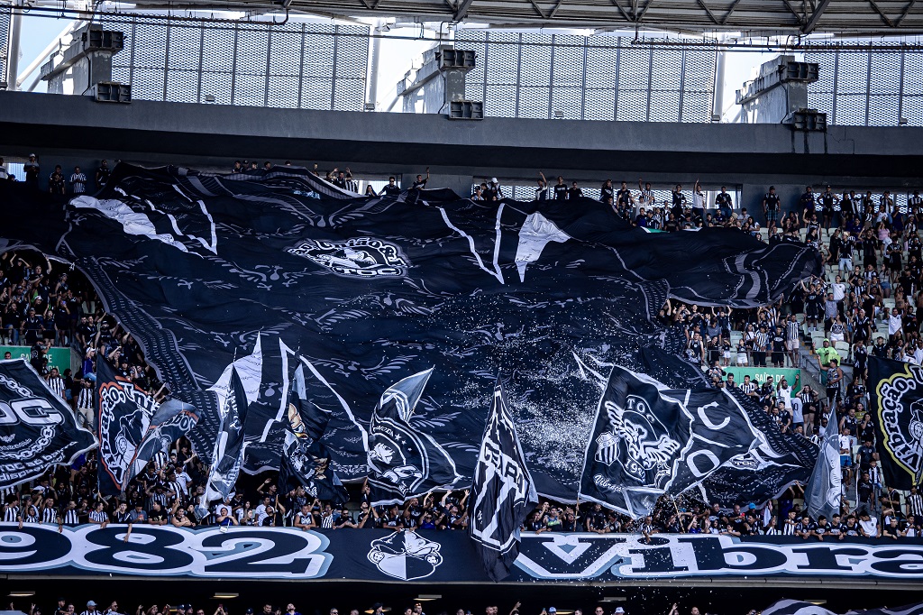 Venda de ingressos para Ceará x Bahia pelo Brasileirão continua acontecendo online e nas Lojas Vozão