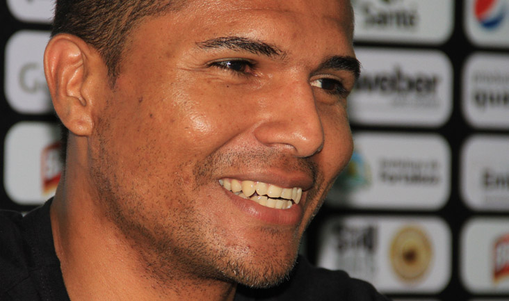 Pensando na reestreia pelo Ceará, Anderson disse: “Recuperei a alegria”