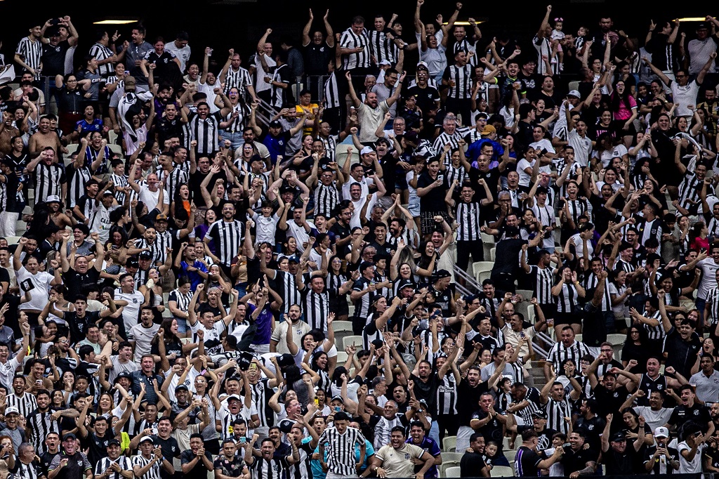 Camp. Brasileiro: Saiba como adquirir ingressos para Ceará x Vitória no dia da partida