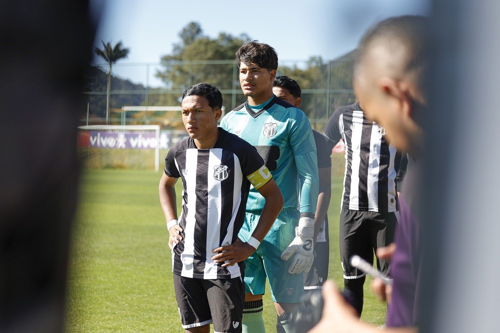 Sub-15: CBF TV transmite Ceará x Internacional pela semifinal da Copa do Brasil