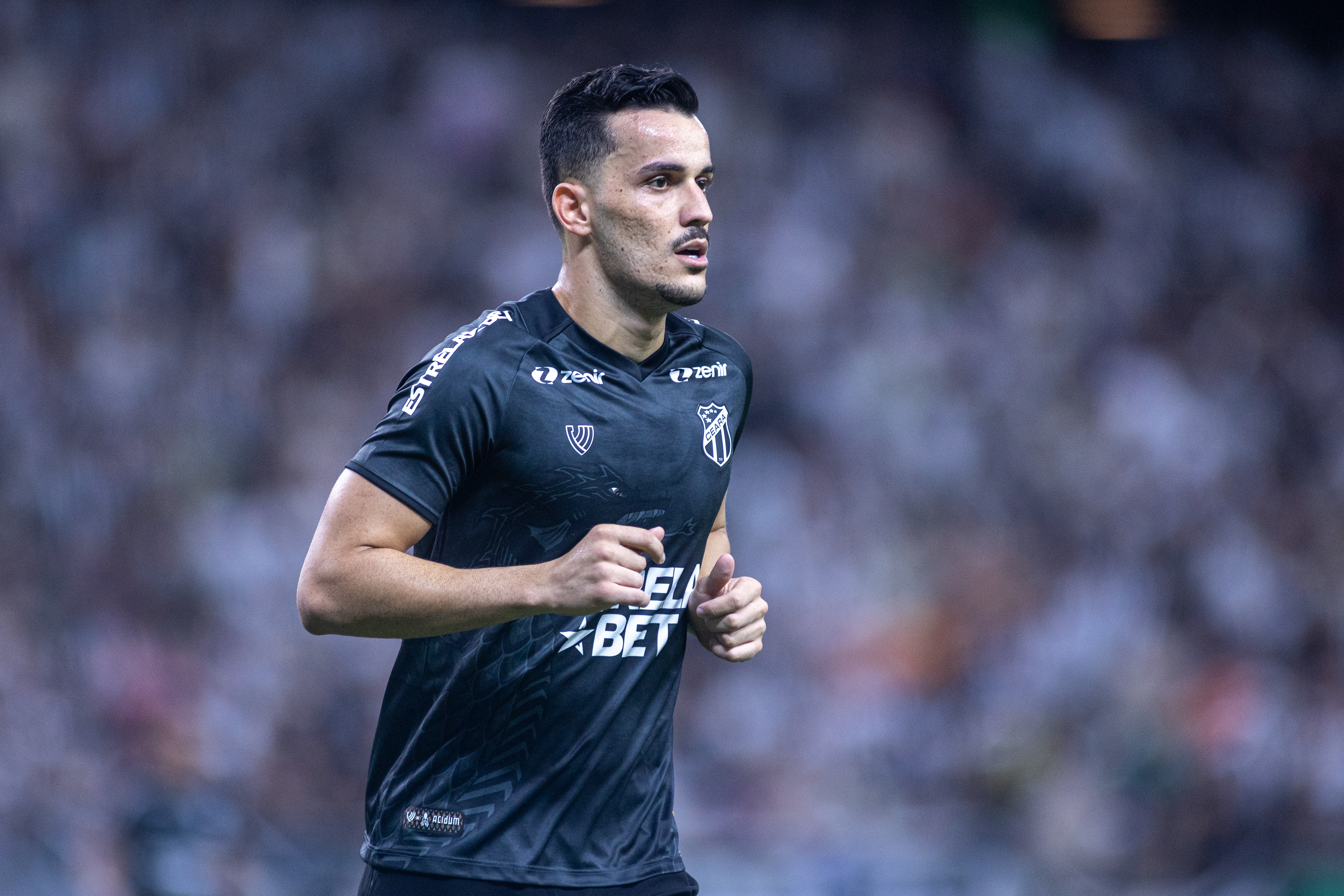 Na Arena Castelão, Ceará recebe o Goiás pela rodada de abertura do Campeonato Brasileiro