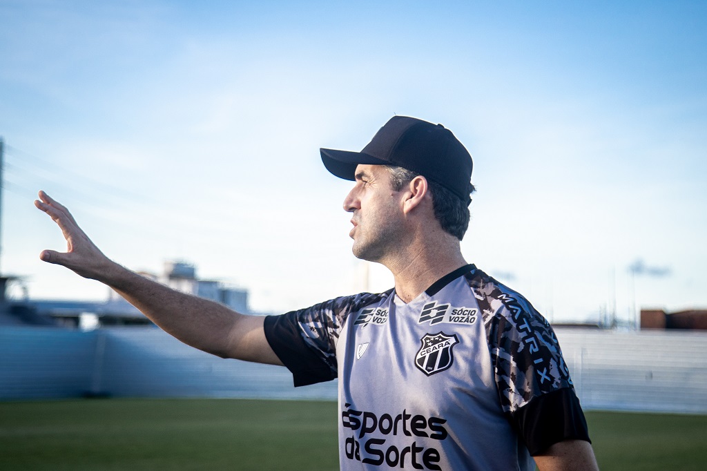 Focado no Santos, Condé comanda mais uma atividade em Porangabuçu