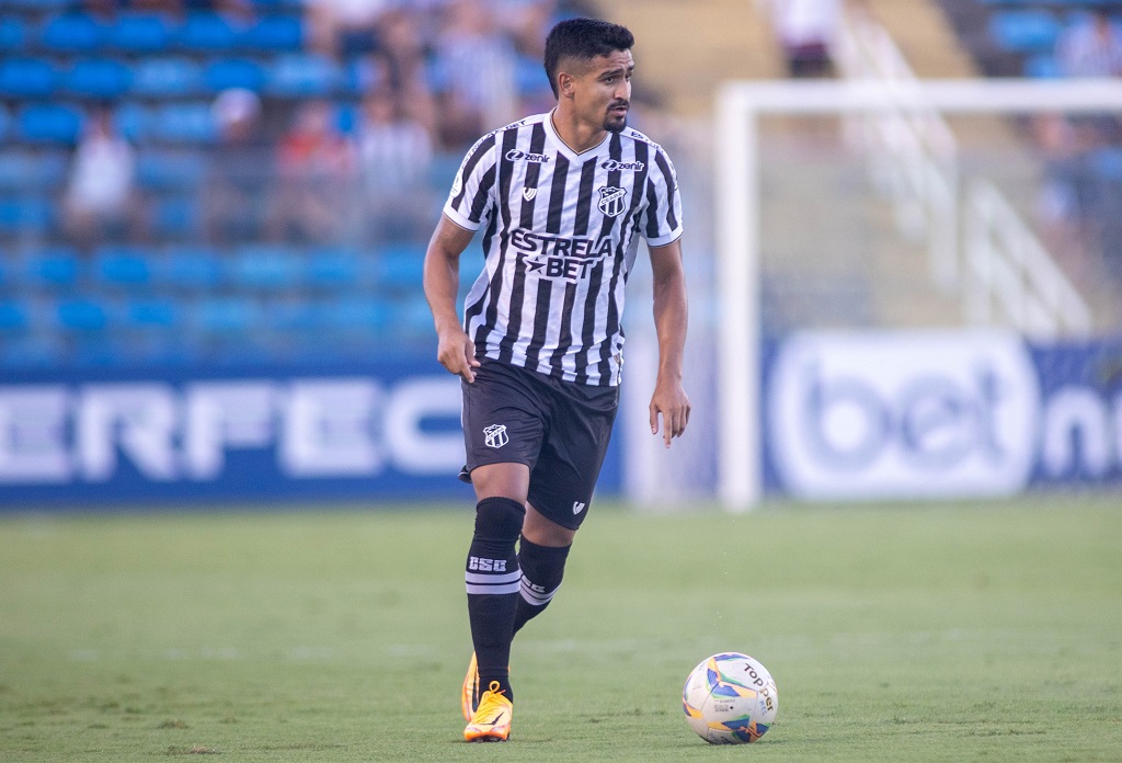 Zagueiro Ramon Menezes será apresentado oficialmente antes do primeiro treinamento da semana