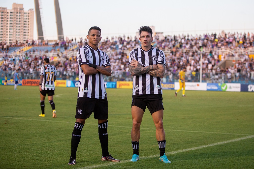 Camp. Cearense: Janderson e Jean Carlos marcam e Ceará vence o Maracanã por 2x1