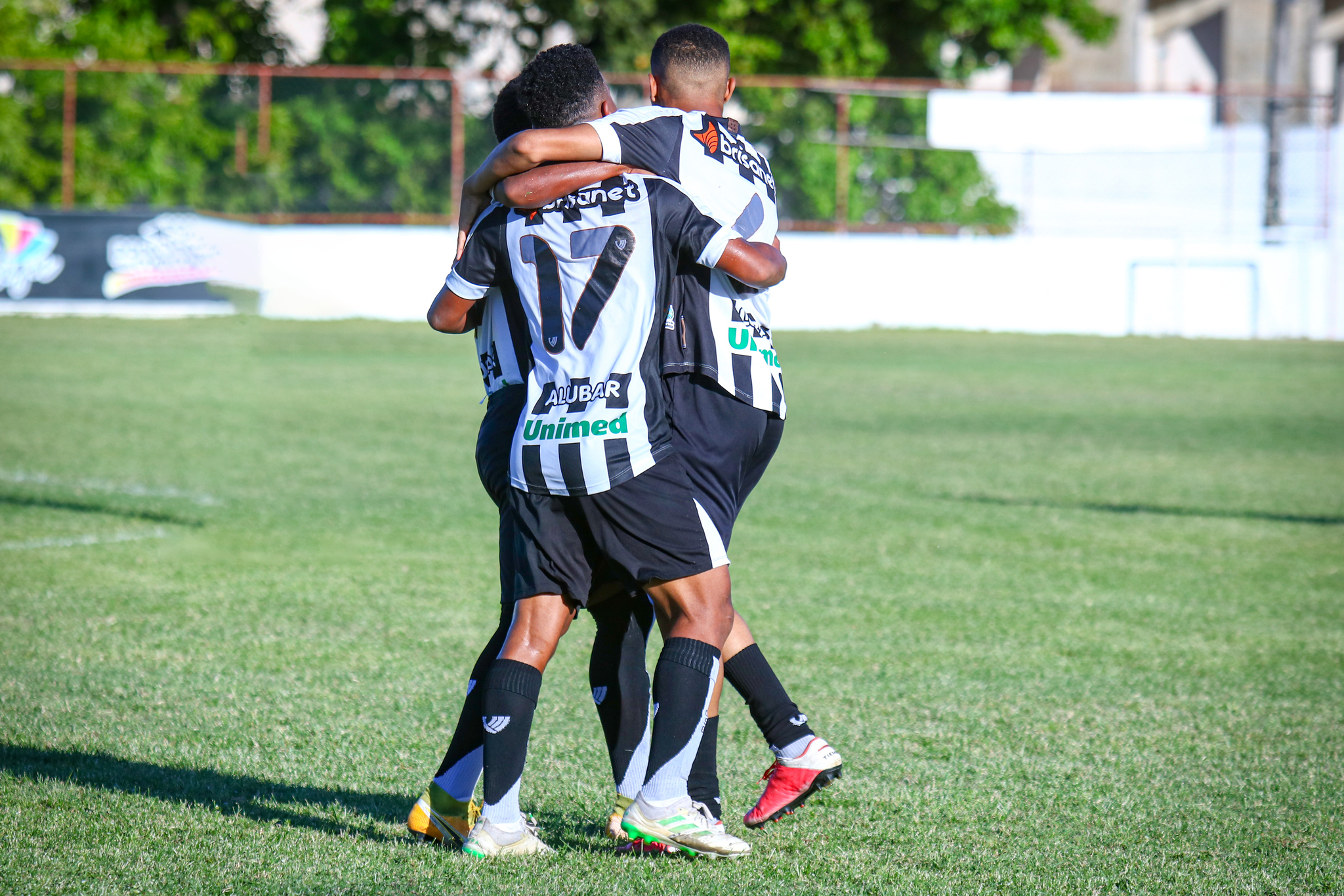 Sub-17: Ceará goleia o Atlético de Morada Nova e segue na liderança do Grupo A do Cearense