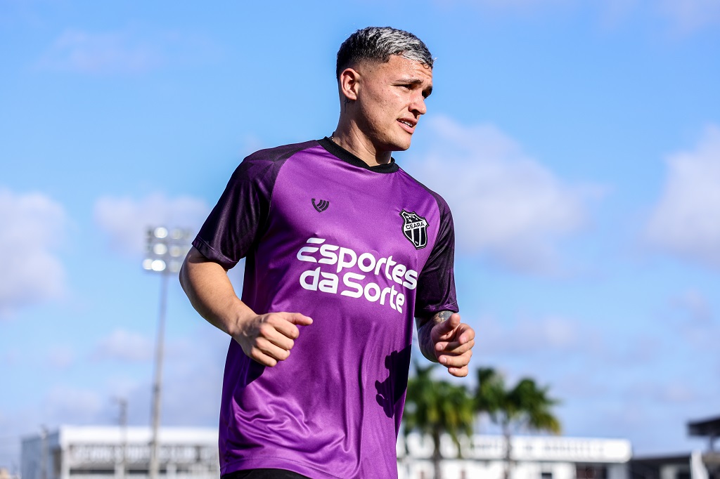 Reforço do Ceará Nico Ferreira promete entrega máxima no Vozão: “Um jogador que vai lutar pelo escudo"