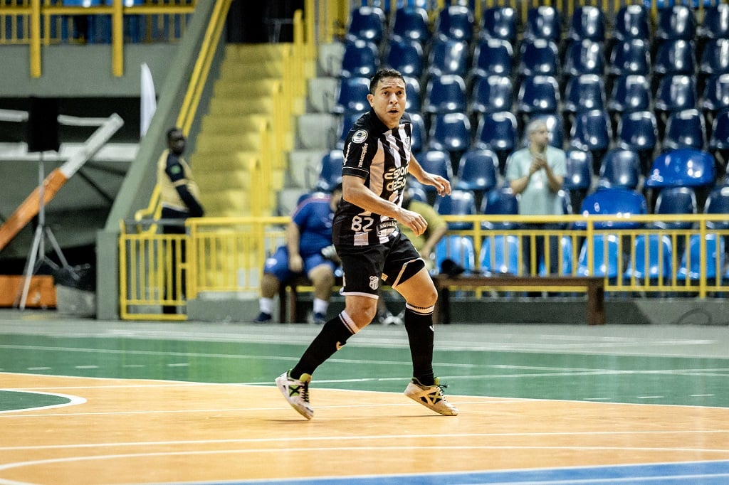 Estreia no Campeonato Cearense Feminino e duelo do mata-mata do Brasileiro de Futsal esquentam a semana do Ceará Sporting Club