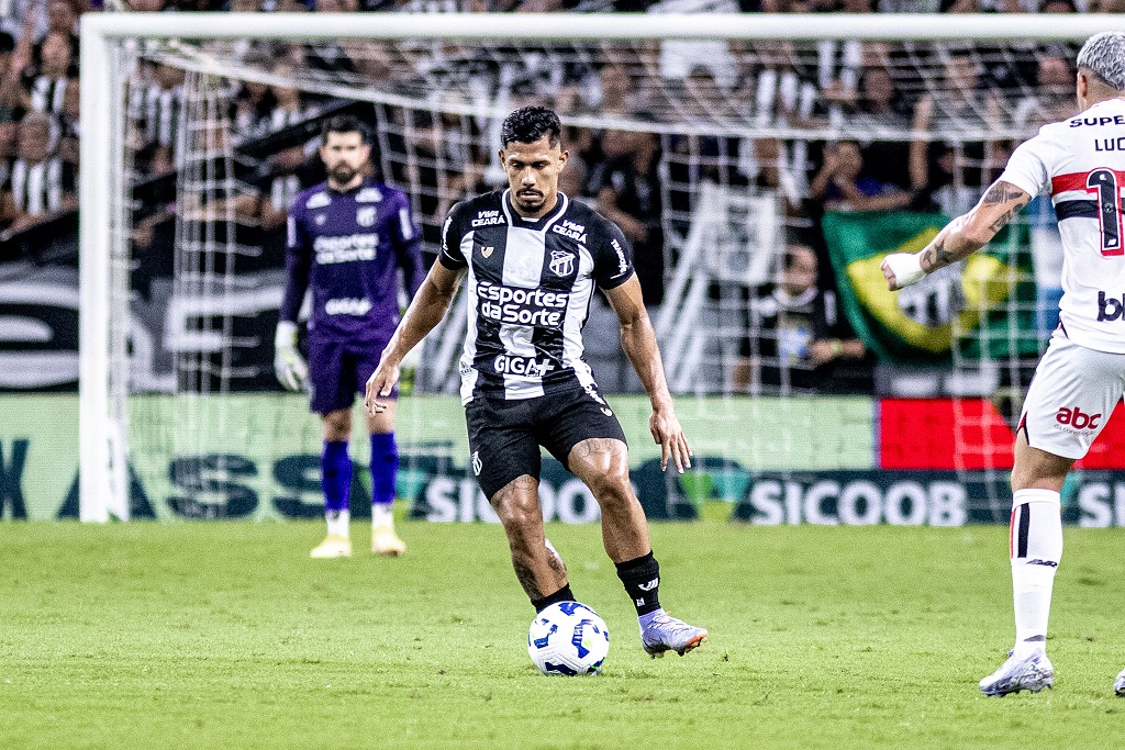 No Morumbis, Ceará visita o São Paulo em mais um jogo do Brasileirão 2025