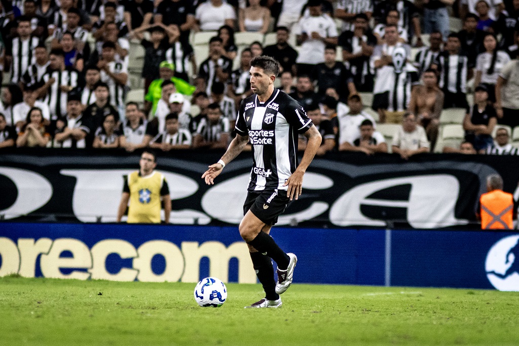 Com retorno de jogos do futebol profissional, partidas pelas categorias de base e futsal, Ceará tem 13 compromissos na semana
