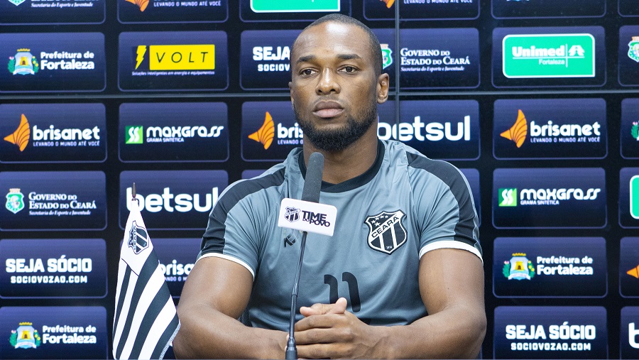 Luiz Otávio concede coletiva, fala sobre despedida de Ricardinho e Clássico-Rei