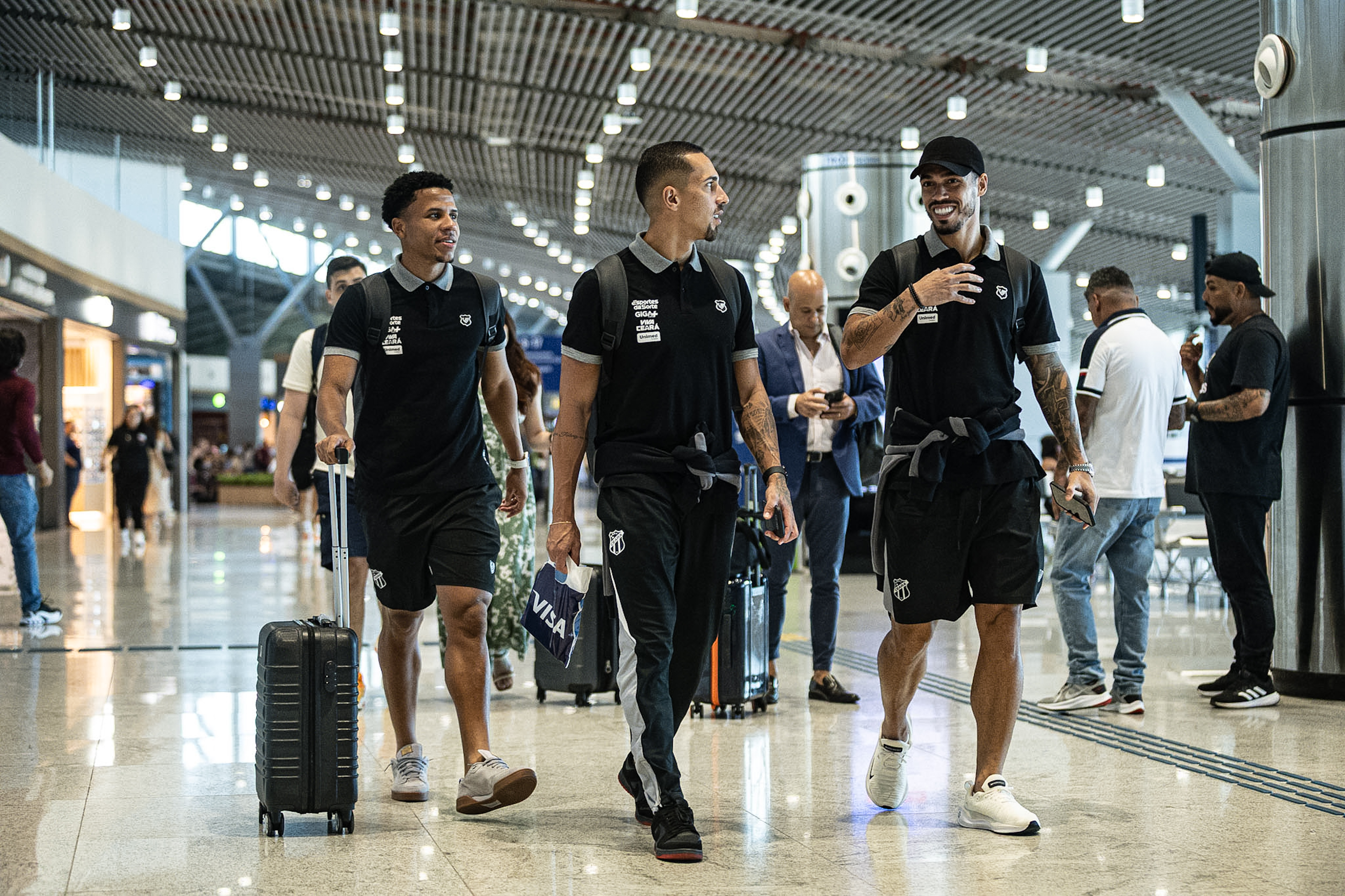 Ceará embarca rumo a São Paulo para duelo decisivo na Copa do Brasil