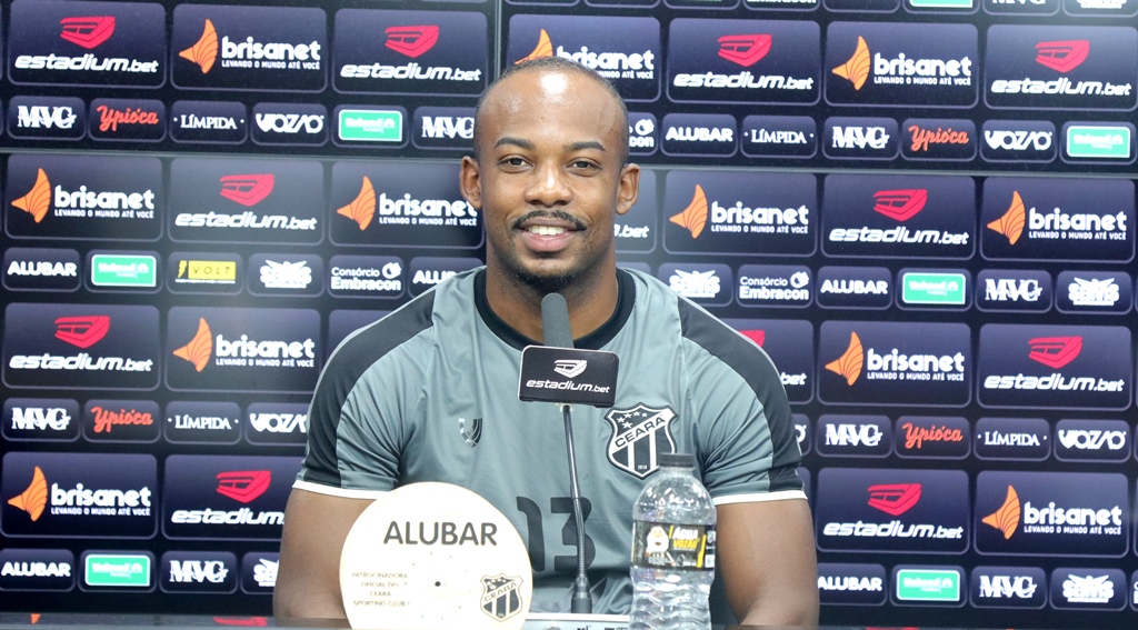 Wescley: “O Campeonato Brasileiro é longo e o clube vai precisar de todos do grupo”