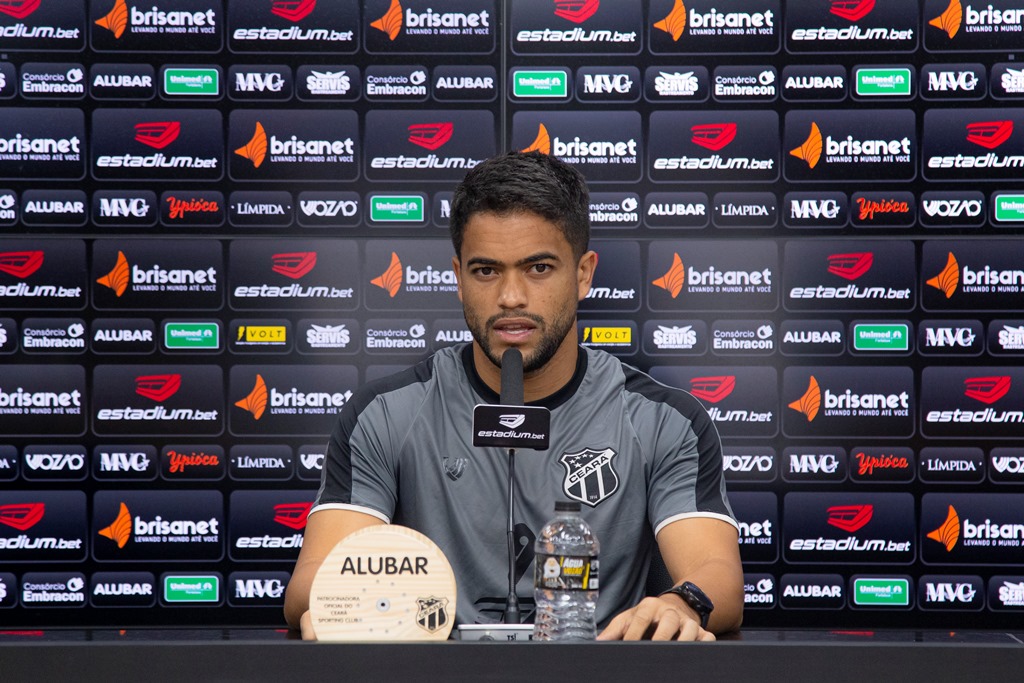 Na véspera do jogo diante do Brusque, Felipe Silva projeta a segunda partida do confronto