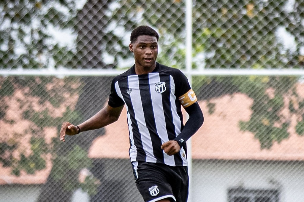 Sub-15: Com sede no CT do Bahia, Ceará inicia trajetória na Copa 2 de Julho nesta quinta-feira, 2