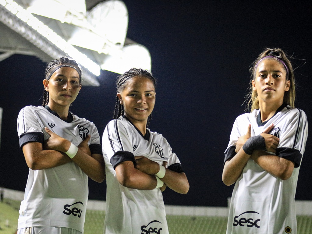 Fut. Feminino Sub-17: Autora dos dois gols na vitória no clássico, Laís divide mérito com o grupo e exalta trabalho da comissão