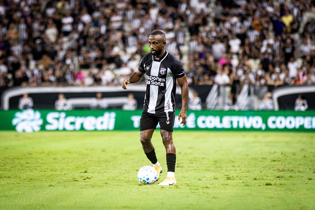 Dieguinho se despede do Ceará, mas se declara ao Time do Povo: “Aprendi a amar essa camisa”