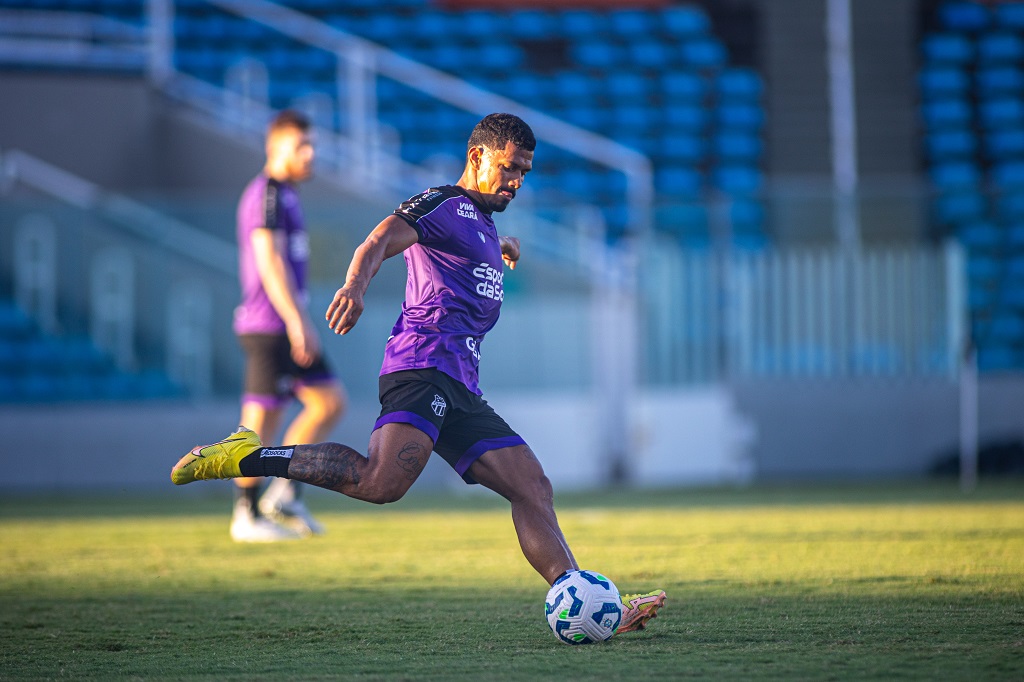 No PV, Ceará realiza penúltimo trabalho antes de enfrentar o Atlético/MG
