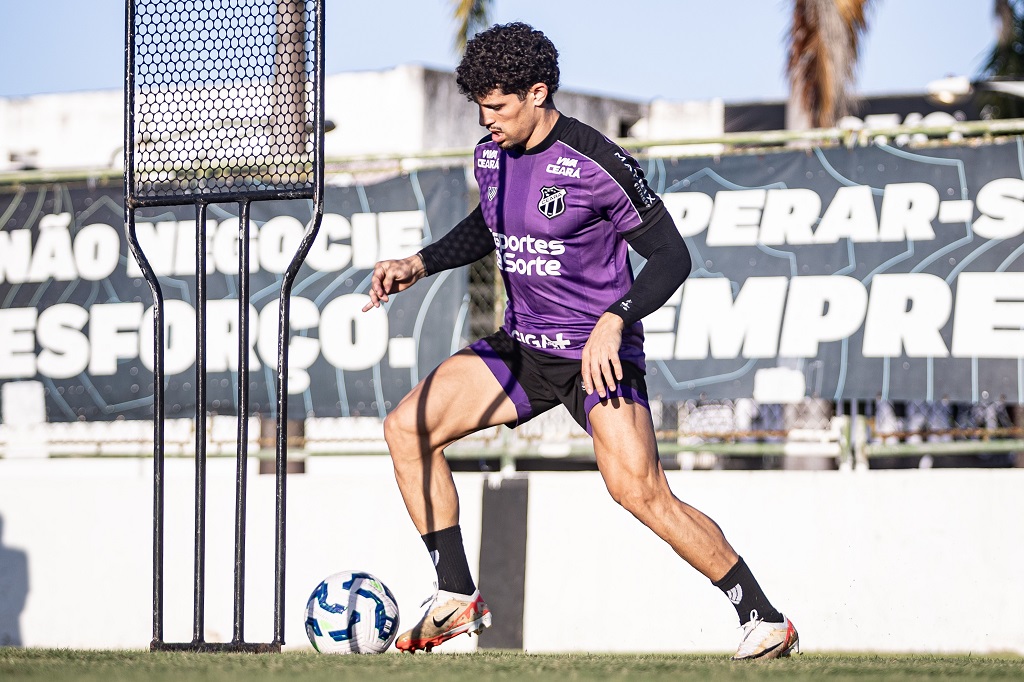 Ceará ajusta últimos detalhes antes de viagem para Recife e está pronto para encarar o Sport