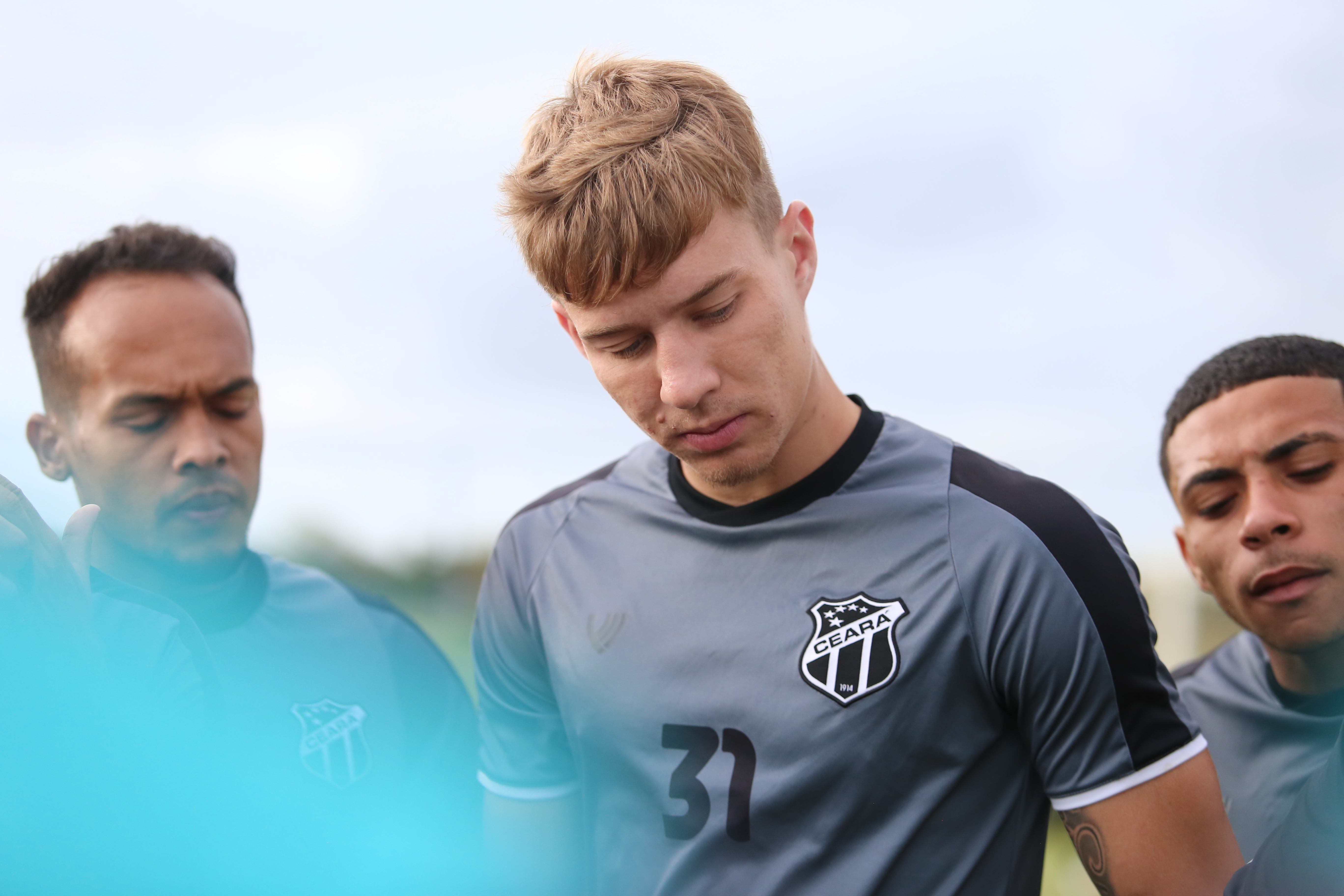 No CT de Porangabuçu, atletas que jogaram o Clássico-Rei realizam tratamento recuperativo