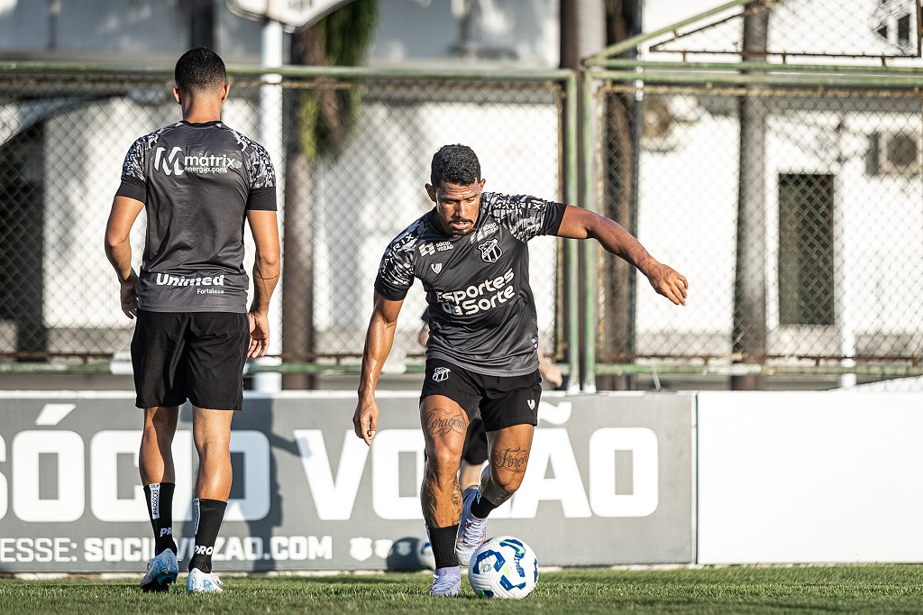 Antes de viagem para São Paulo, elenco alvinegro fecha preparação para duelo com o Palmeiras